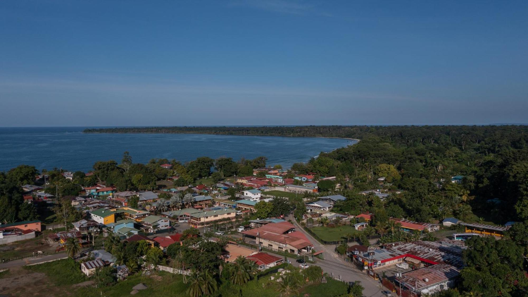 Namaitami Casa Hermosa Con Ac Y Piscina A Solo 650 Metros Del Parque Nacional กาอุยตา ภายนอก รูปภาพ